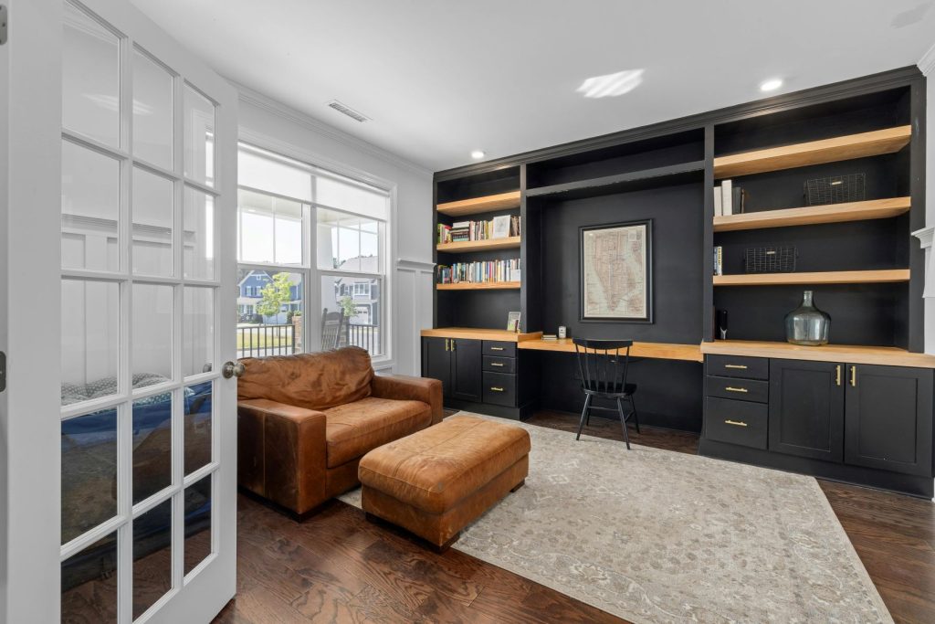 Raleigh custom built-in shelving