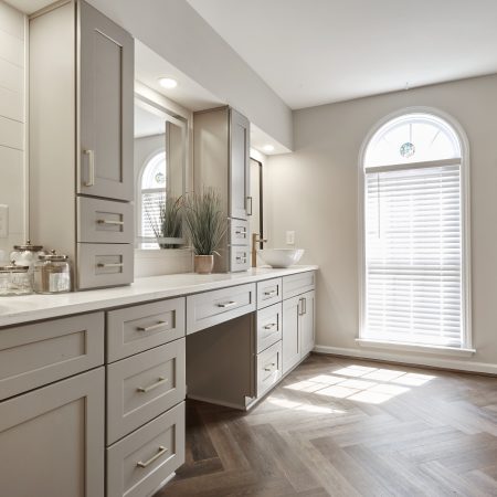 Brown-Herringbone-LVP-Gray-cabinets-high-fidelity-v2-2x.jpeg